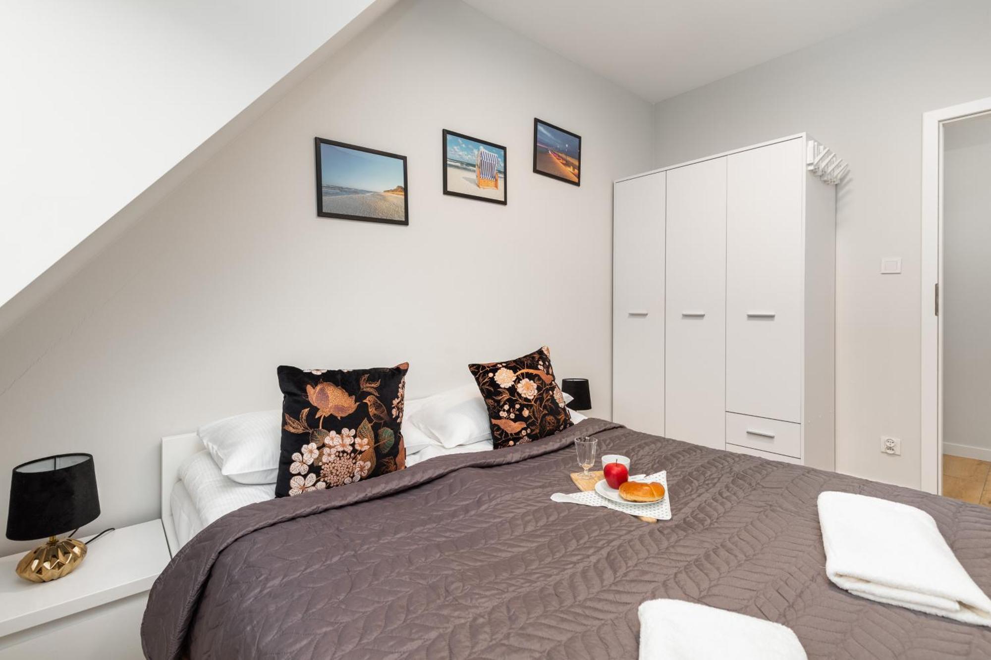 Apartamenty Kolo Brzegu By Noclegi Renters Kolberg Exterior foto